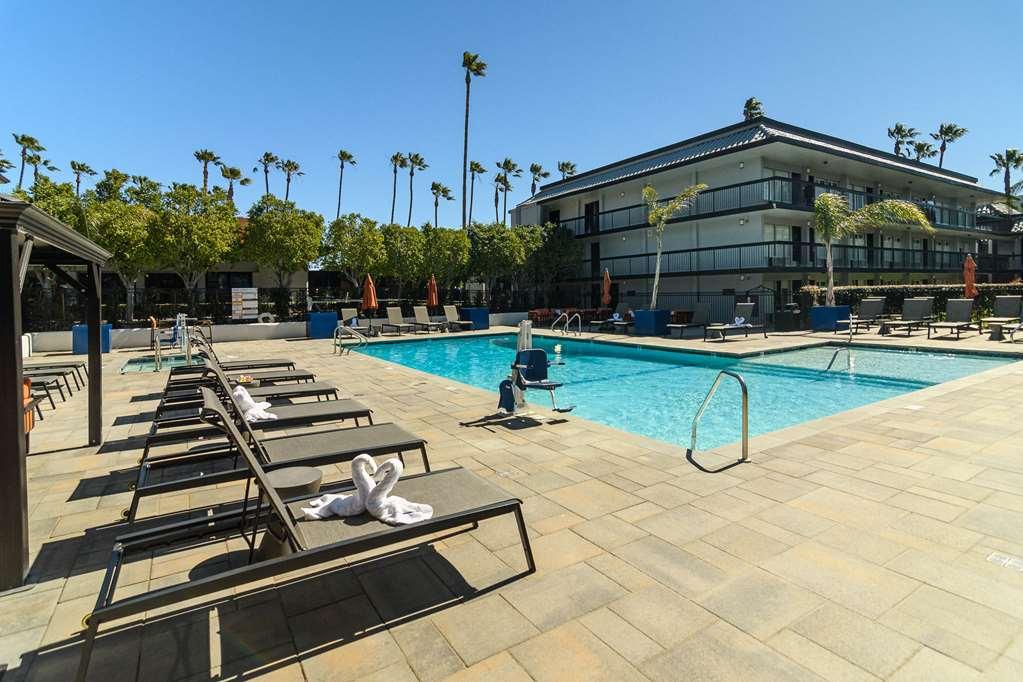 Palm Garden Hotel Thousand Oaks Facilities photo